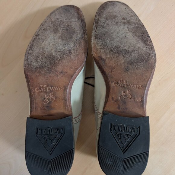 John Fluevog Gateway Brandenburg Light (Cream and Red) - Picture 5 of 6